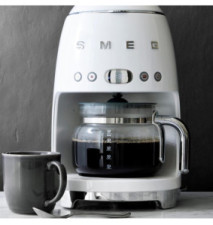 Verseuse pour cafetière DCF02 50's Style, Gris et Chrome